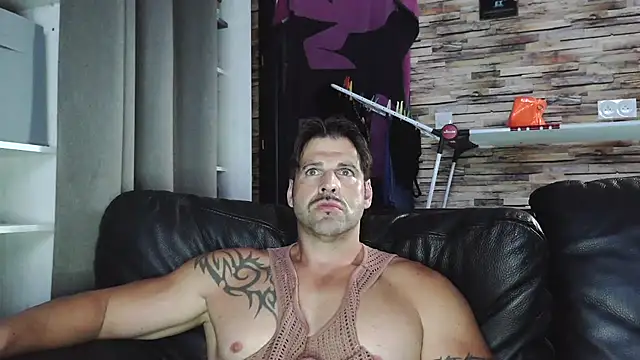 XxBigboybandxX online show from 8, 9, 2025