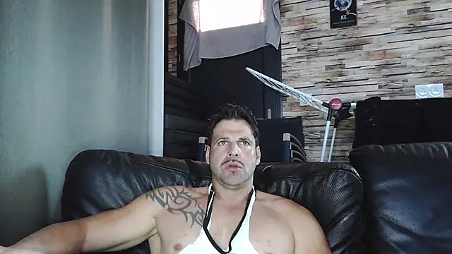 XxBigboybandxX online show from 23, 10, 2025