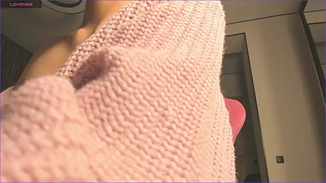 Snapshot of sweetiebunny22 chatting on 27, 3, 2026 sweetiebunny22 online show from 27, 3, 2026