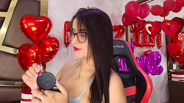Snapshot of ZoehRoux chatting on 16, 2, 2025 ZoehRoux online show from 16, 2, 2025