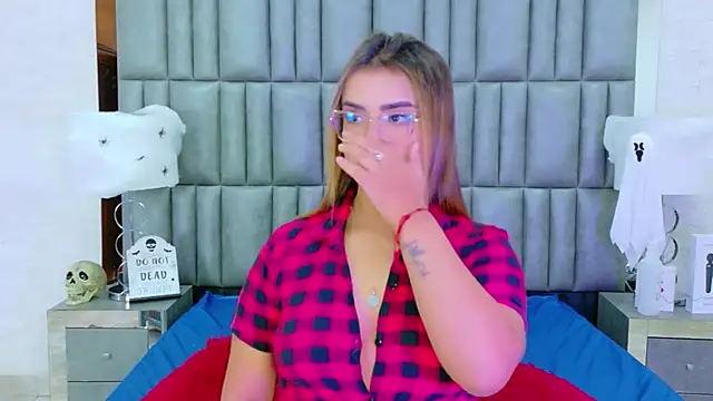 ZoehRoux online show from 31, 10, 2025