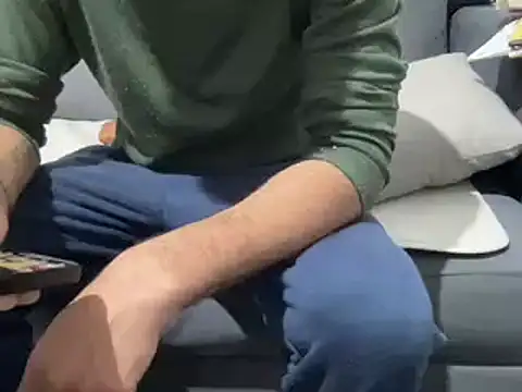 4small4inchlol online show from 13, 3, 2025