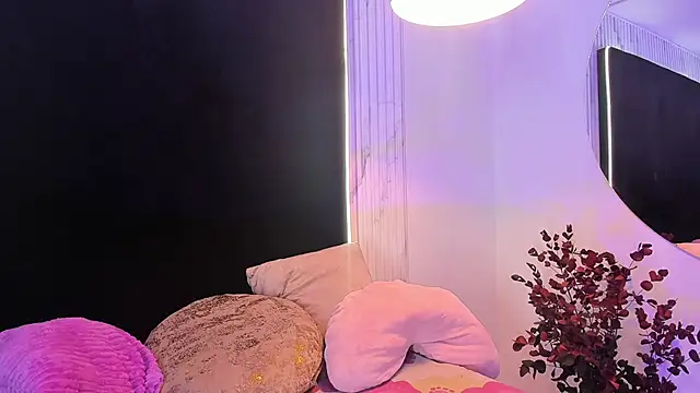 almendraevans online show from 7, 2, 2025