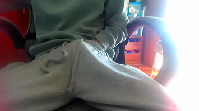 Snapshot of ruben1223 chatting on 26, 3, 2026 ruben1223 online show from 26, 3, 2026