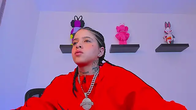 Gangster Girl online show from 1, 3, 2025