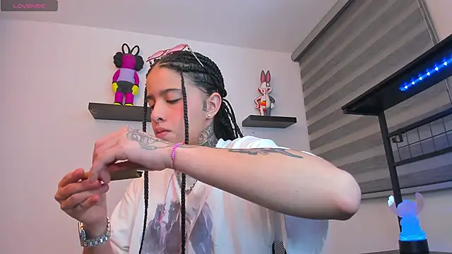 Snapshot of Gangster_Girl chatting on 13, 1, 2026 Gangster Girl online show from 13, 1, 2026