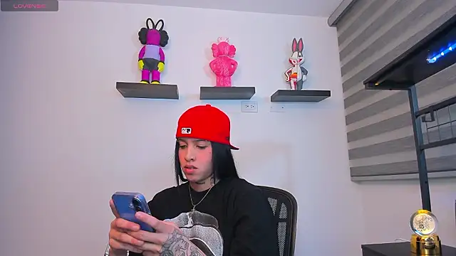 Snapshot of Gangster_Girl chatting on 12, 2, 2026 Gangster Girl online show from 12, 2, 2026