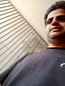Snapshot of daddy_indian chatting on 24, 7, 2026 daddy indian online show from 24, 7, 2026