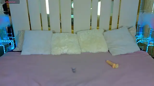 Snapshot of Daisy_Delight chatting on 16, 11, 2025 Daisy Delight online show from 16, 11, 2025