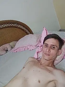 Milfvalesk online show from 6, 1, 2025