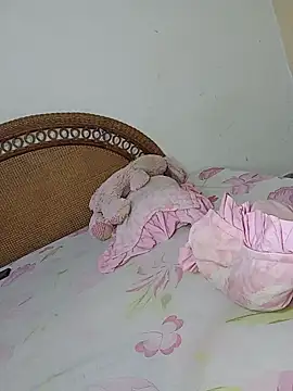 Milfvalesk online show from 6, 1, 2025