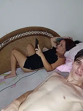 Milfvalesk online show from 13, 2, 2025