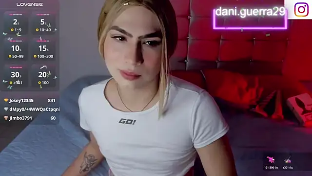 Snapshot of saskya chatting on 15, 11, 2025 saskya online show from 15, 11, 2025