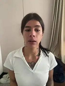 Snapshot of daniigarcia chatting on 17, 4, 2026 daniigarcia online show from 17, 4, 2026