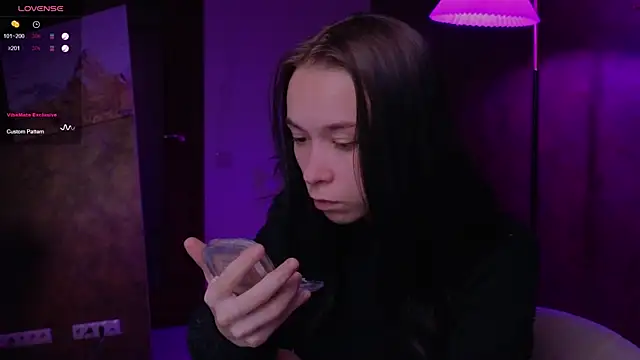 LilithStrangfor online show from 30, 9, 2025