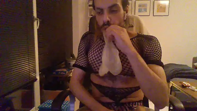 P4RtYBOII92 online show from 10, 11, 2025