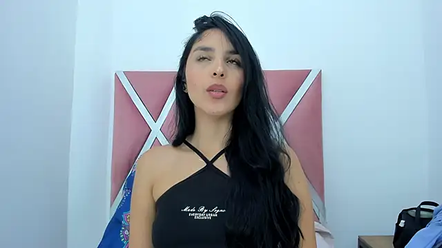 Snapshot of _miaquevedo_ chatting on 26, 9, 2025 miaquevedo online show from 26, 9, 2025