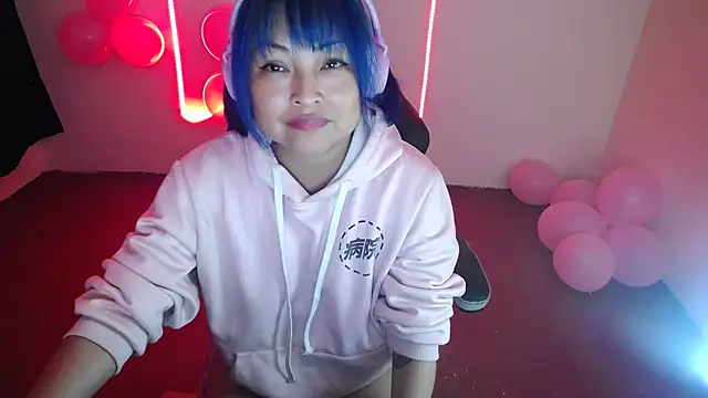 Shaddycute  online show from 20, 12, 2024