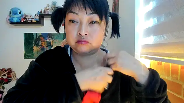 Shaddycute  online show from 15, 2, 2026