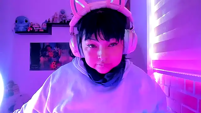 Shaddycute  online show from 20, 2, 2026