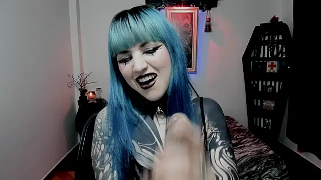 Snapshot of DimmuandDarkness chatting on 10, 4, 2026 DimmuandDarkness online show from 10, 4, 2026