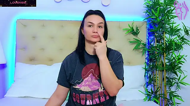 DaliyaArabian online show from 21, 11, 2025