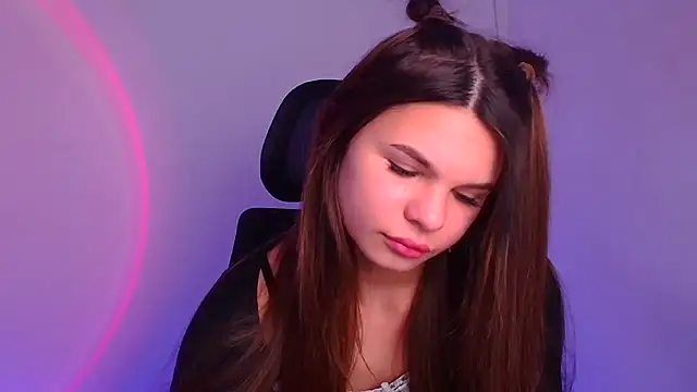 Hanna Way online show from 9, 2, 2025