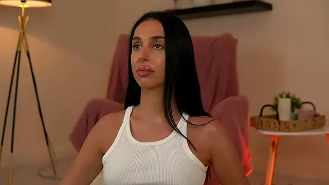 Snapshot of KairaAndrews chatting on 28, 6, 2026 KairaAndrews online show from 28, 6, 2026