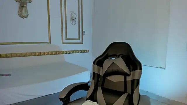 caro03x online show from 31, 10, 2025