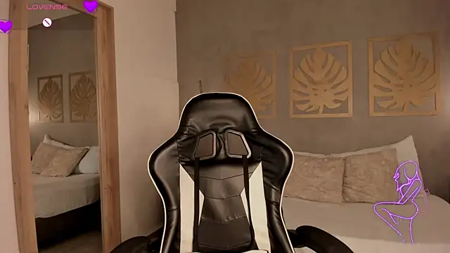 Snapshot of caro03x chatting on 10, 4, 2026 caro03x online show from 10, 4, 2026