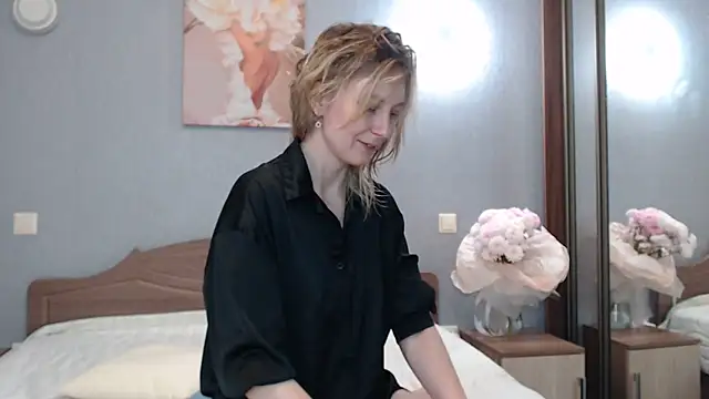 Snapshot of AvelinaLeoni chatting on 22, 1, 2025 AvelinaLeoni online show from 22, 1, 2025