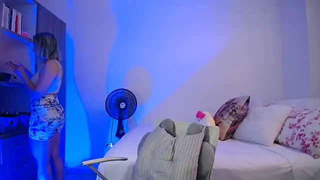 candydowson1 online show from 8, 4, 2026