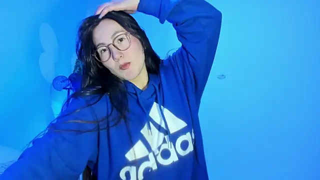 Snapshot of Elle_Lee_ chatting on 14, 3, 2025 Elle Lee online show from 14, 3, 2025