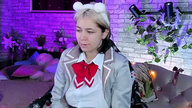 Snapshot of Alex_Howell chatting on 7, 1, 2025 Alex Howell online show from 7, 1, 2025