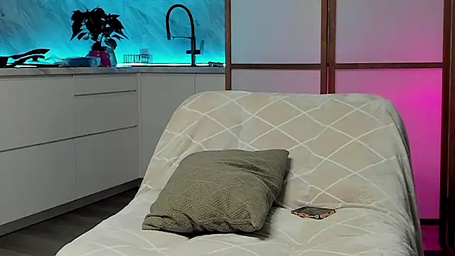 Snapshot of Devilina_V chatting on 5, 12, 2024 Devilina V online show from 5, 12, 2024