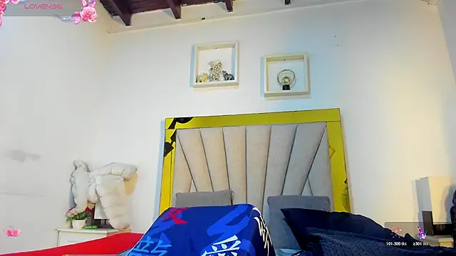 Snapshot of vahiolet_fuentes chatting on 11, 4, 2026 vahiolet fuentes online show from 11, 4, 2026