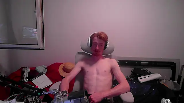 Snapshot of leon29leo chatting on 19, 6, 2026 leon29leo online show from 19, 6, 2026
