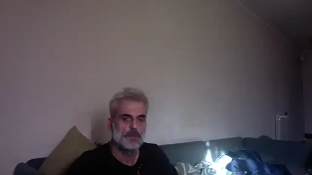 Snapshot of skossa777 chatting on 12, 10, 2025 skossa777 online show from 12, 10, 2025