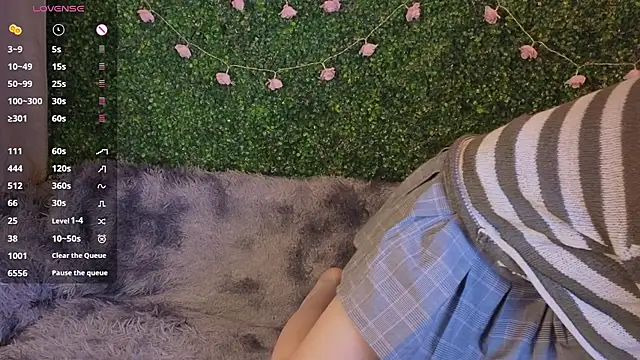 Snapshot of EkaterinaUpple chatting on 13, 4, 2026 EkaterinaUpple online show from 13, 4, 2026