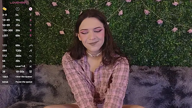 Snapshot of EkaterinaUpple chatting on 15, 4, 2026 EkaterinaUpple online show from 15, 4, 2026