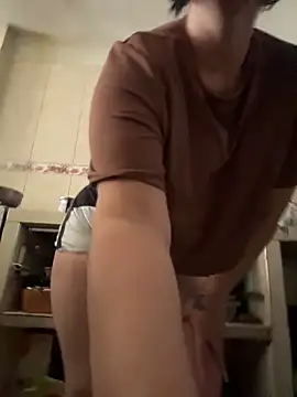 karenlennox1 online show from 4, 12, 2025