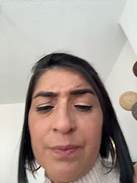 Snapshot of karenlennox1 chatting on 21, 3, 2026 karenlennox1 online show from 21, 3, 2026