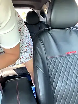 Cherry-red-xo online show from 19, 9, 2025