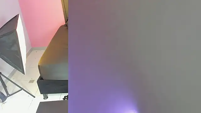 Kate bunny  online show from 21, 12, 2025