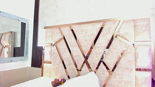 Snapshot of molly_sweetee chatting on 30, 10, 2025 molly sweetee online show from 30, 10, 2025