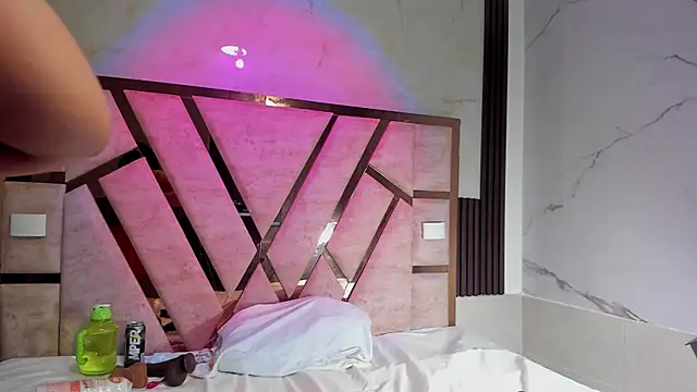 Snapshot of molly_sweetee chatting on 29, 11, 2025 molly sweetee online show from 29, 11, 2025