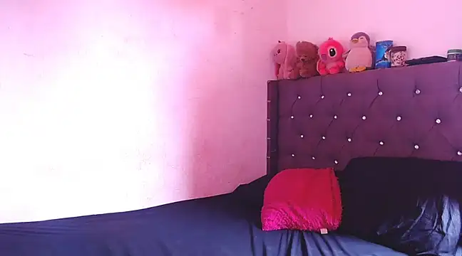 stefanny hot03 online show from 4, 3, 2025