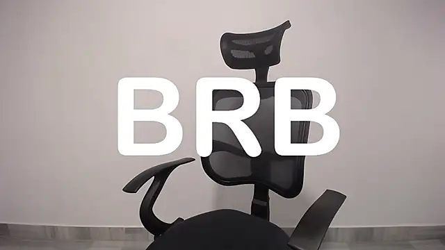 Snapshot of present_the_magic chatting on 23, 1, 2025 present the magic online show from 23, 1, 2025