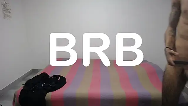 Snapshot of present_the_magic chatting on 19, 9, 2025 present the magic online show from 19, 9, 2025