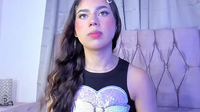 Snapshot of Ashley_piinkk_ chatting on 4, 3, 2025 Ashley piinkk  online show from 4, 3, 2025